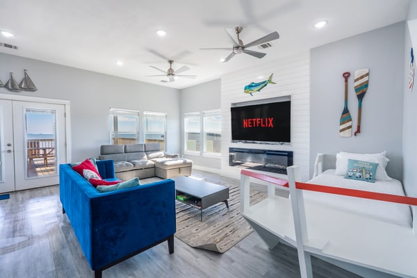 Luxury | Beachfront | Family Fun | Sleeps 22
