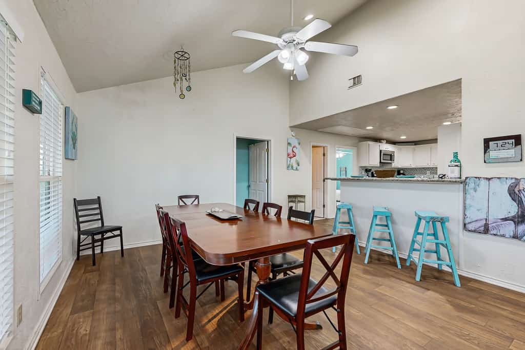 Charming | Gulf Views | Large Deck | Dog Friendly