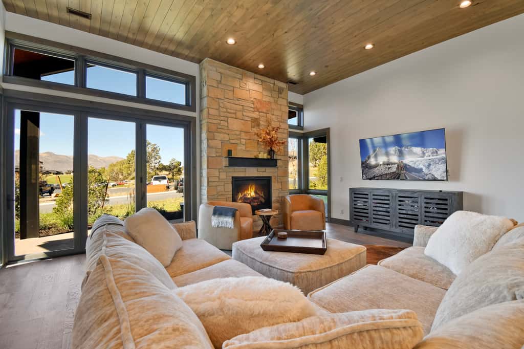 Red Ledges Clubhouse View Casa