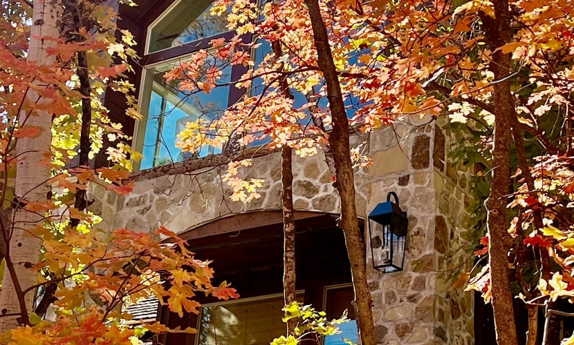 Sundance Carriage House, Romantic, Sleeps 5