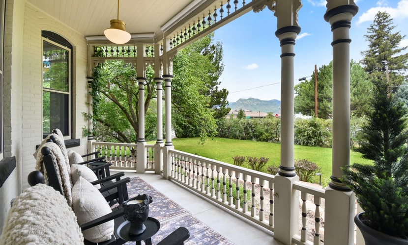 DavidFisher House, historic lux, Sleeps 12, 4br3ba