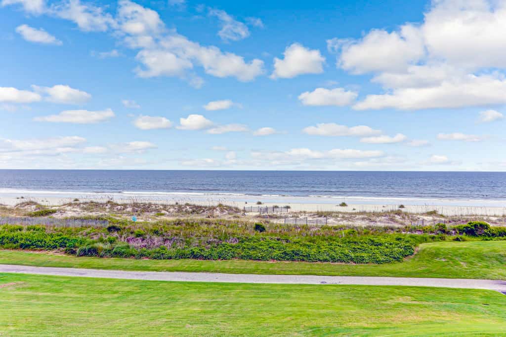 1149 Beach Walker