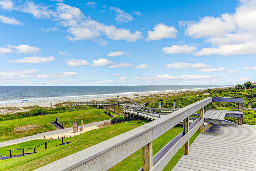 1149 Beach Walker