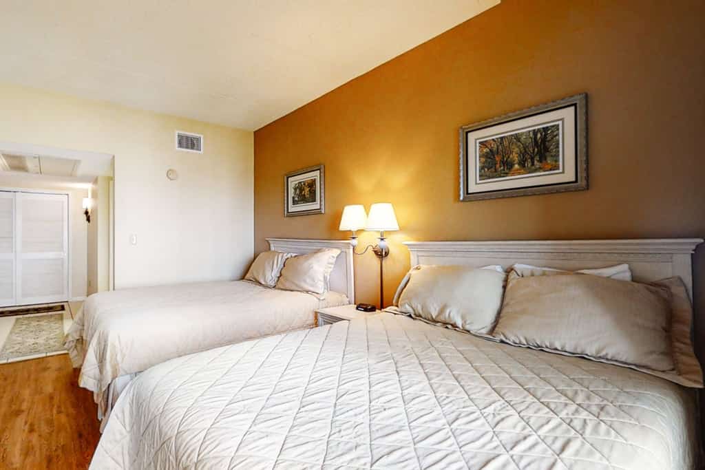 Hotel Side Condo at Amelia Island Plantation with Balcony, WiFi & Shared Pool