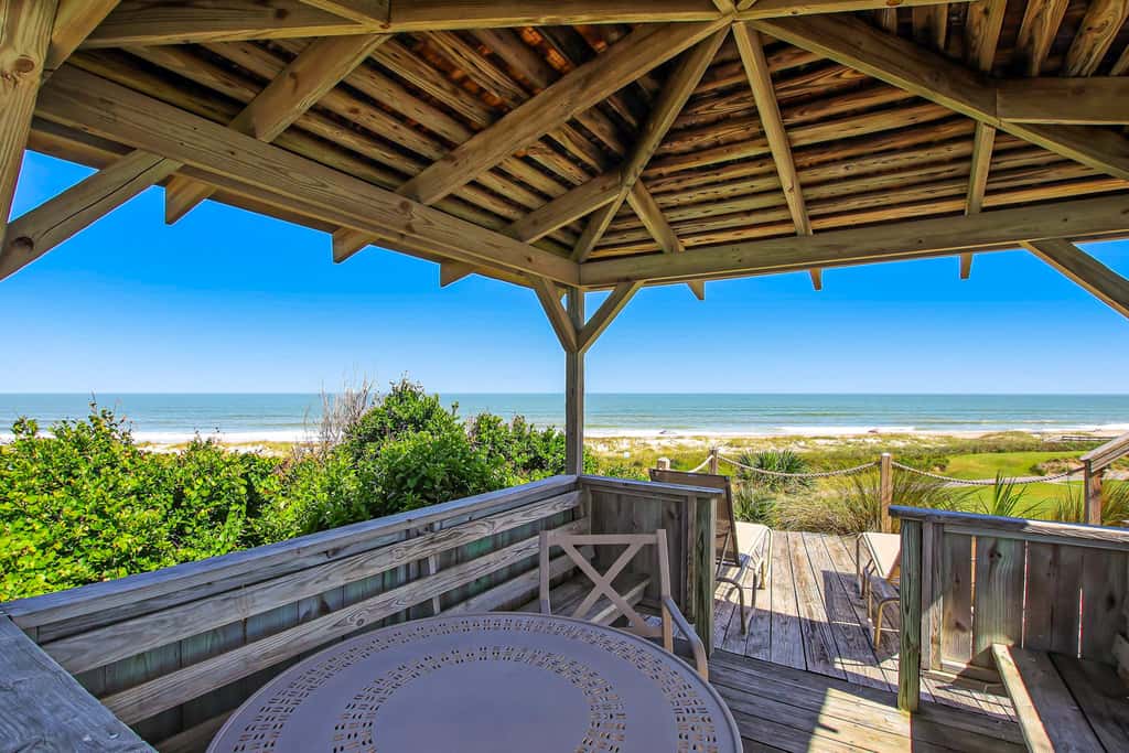 1135 Beach Walker