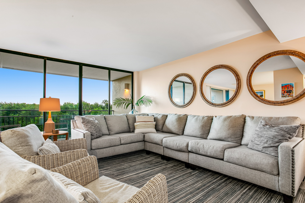 1109 Beach Walker