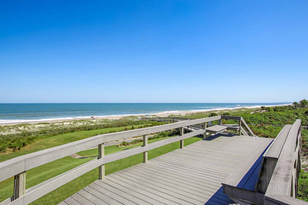1109 Beach Walker
