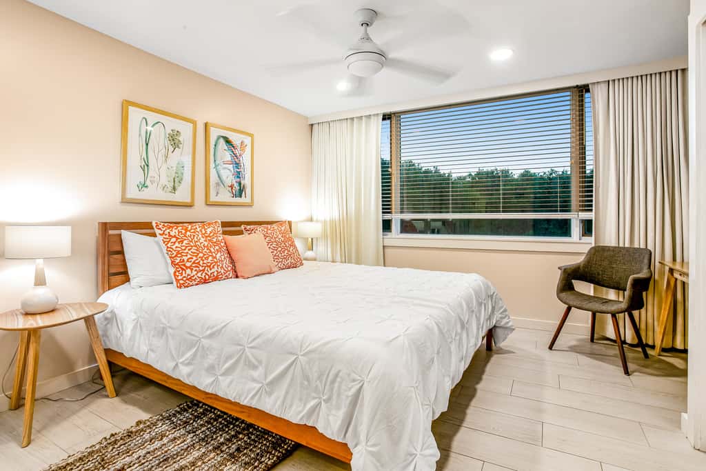 1109 Beach Walker