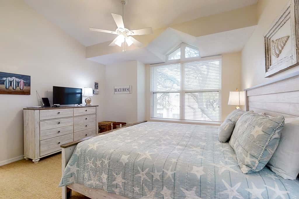 309 Sailmaker