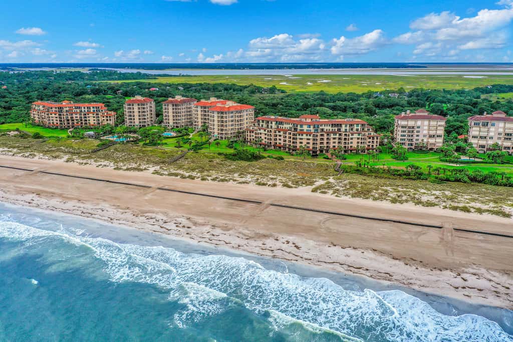 1676 Sea Dunes