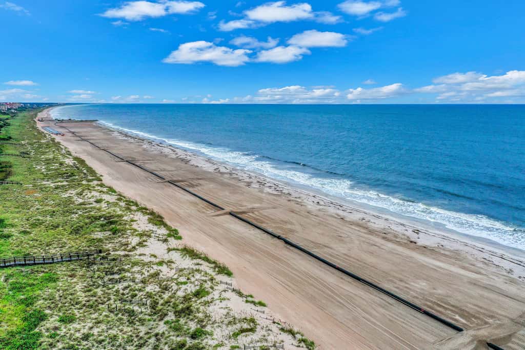1676 Sea Dunes