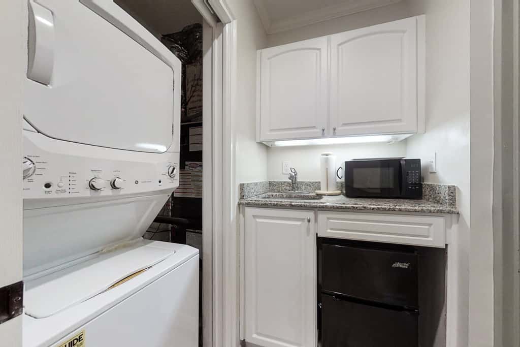 2509 Tennis Villas Efficiency