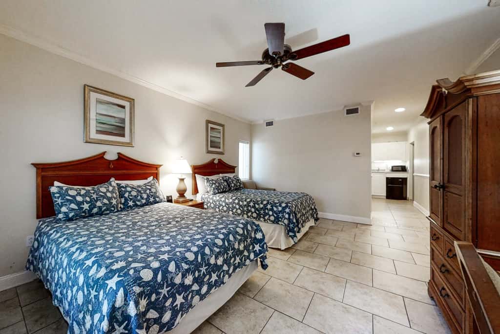 2509 Tennis Villas Efficiency