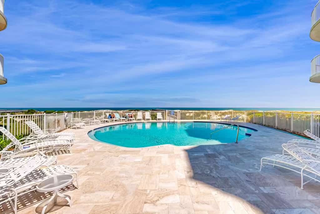 Beautiful Oceanfront Getaway w/Shared Pool, Central AC, Elevator, & W/D
