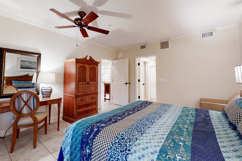 2510 Tennis Villas King Suite