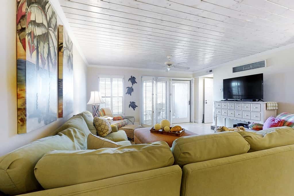102 Sailmaker