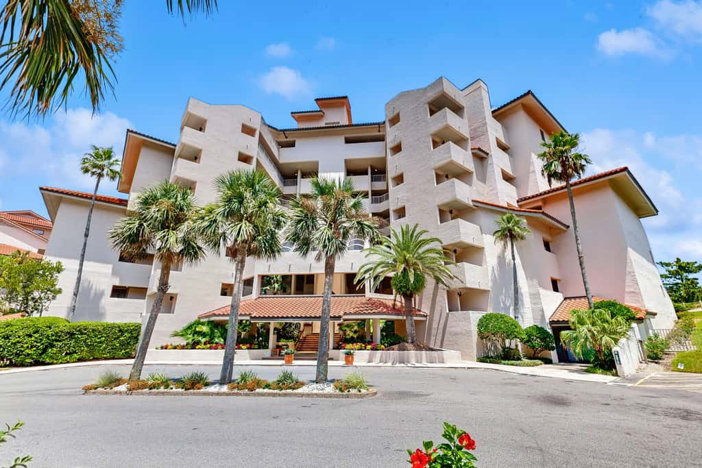 225 Sandcastles - Hotel Side