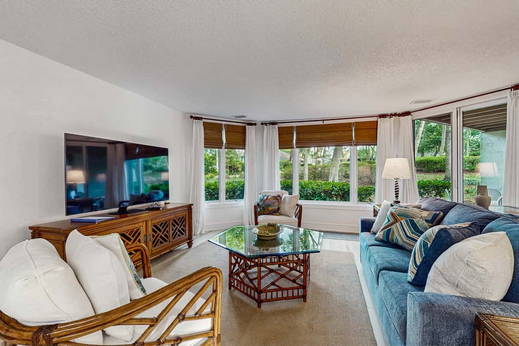 1 Bedroom King Condo - Courtside