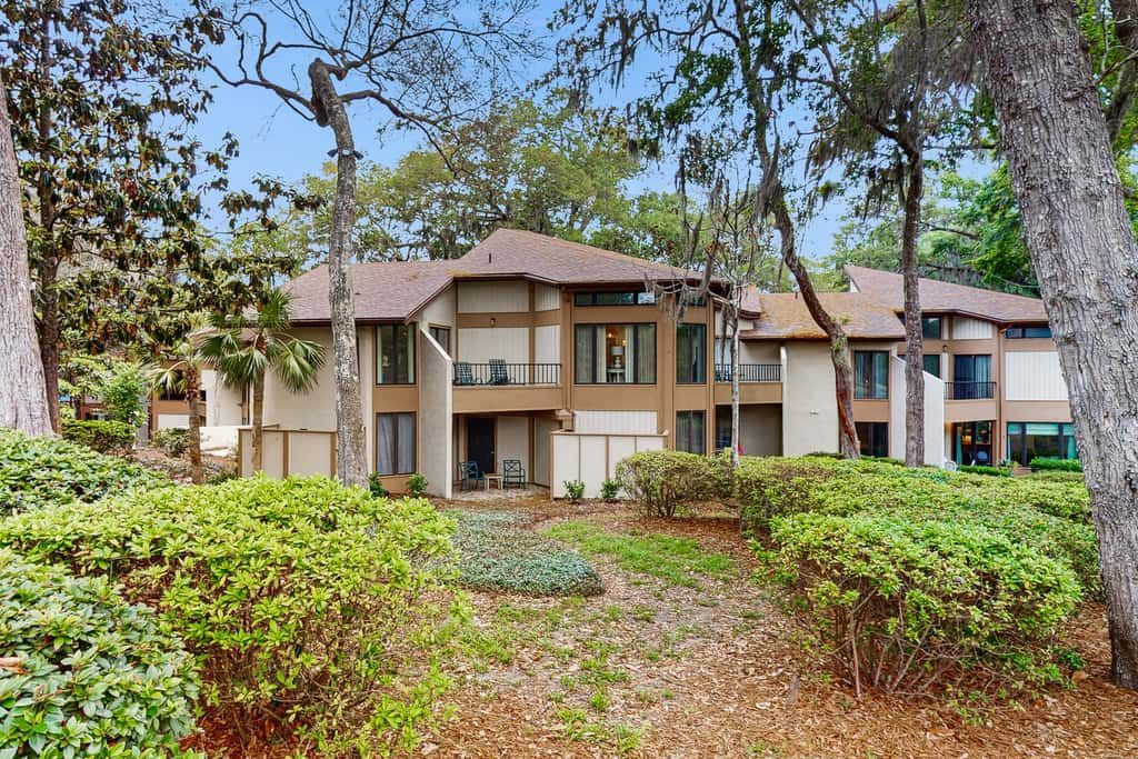 1 Bedroom King Condo - Courtside