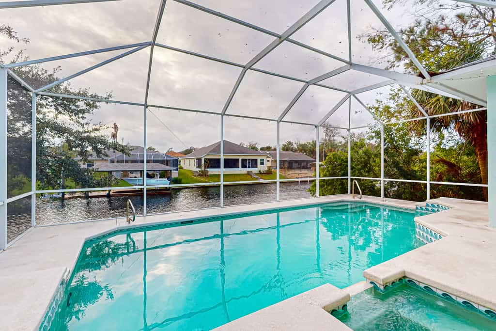 Prime House with lanai, private pool, BBQ, and water views