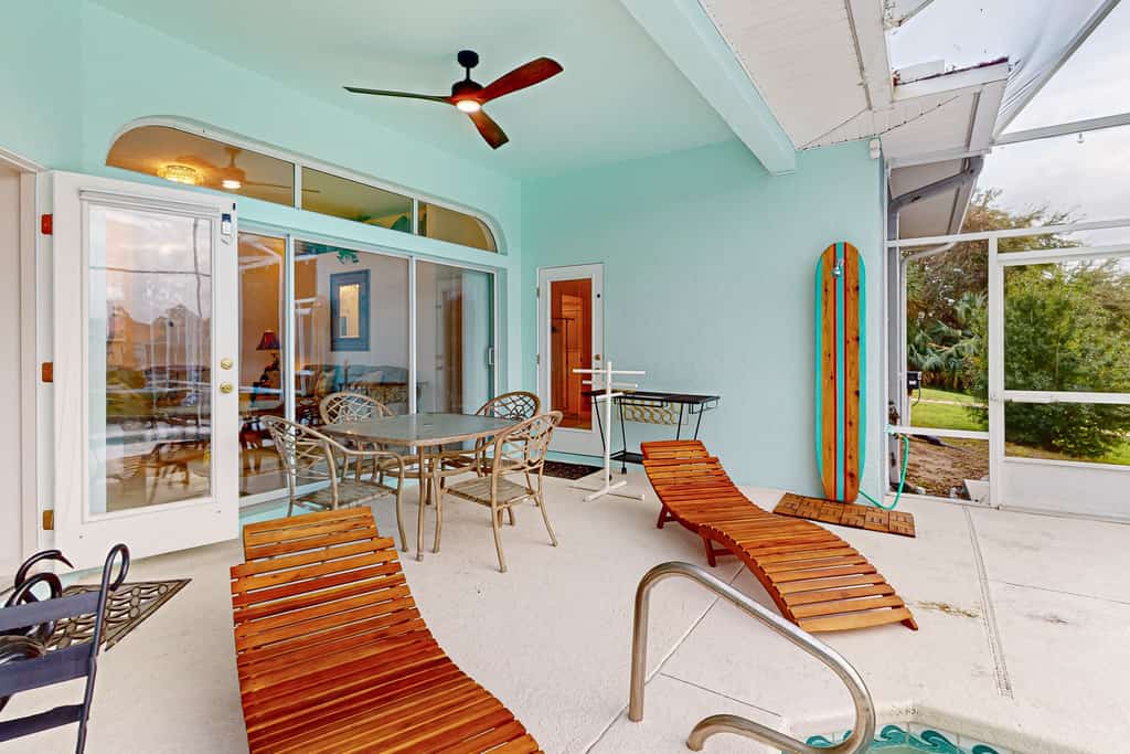 Prime House with lanai, private pool, BBQ, and water views