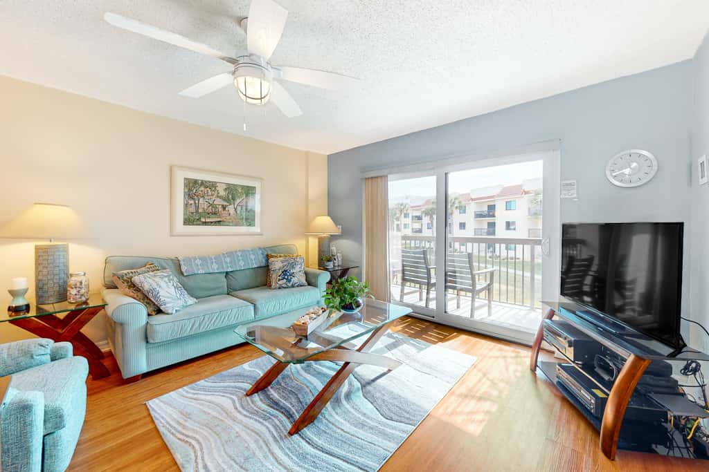 Ocean Village Club R26