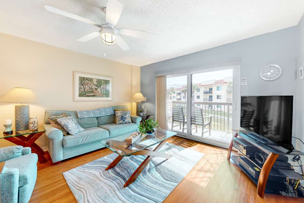 Ocean Village Club R26