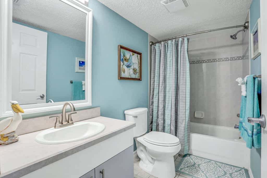 Ocean Village Club R26