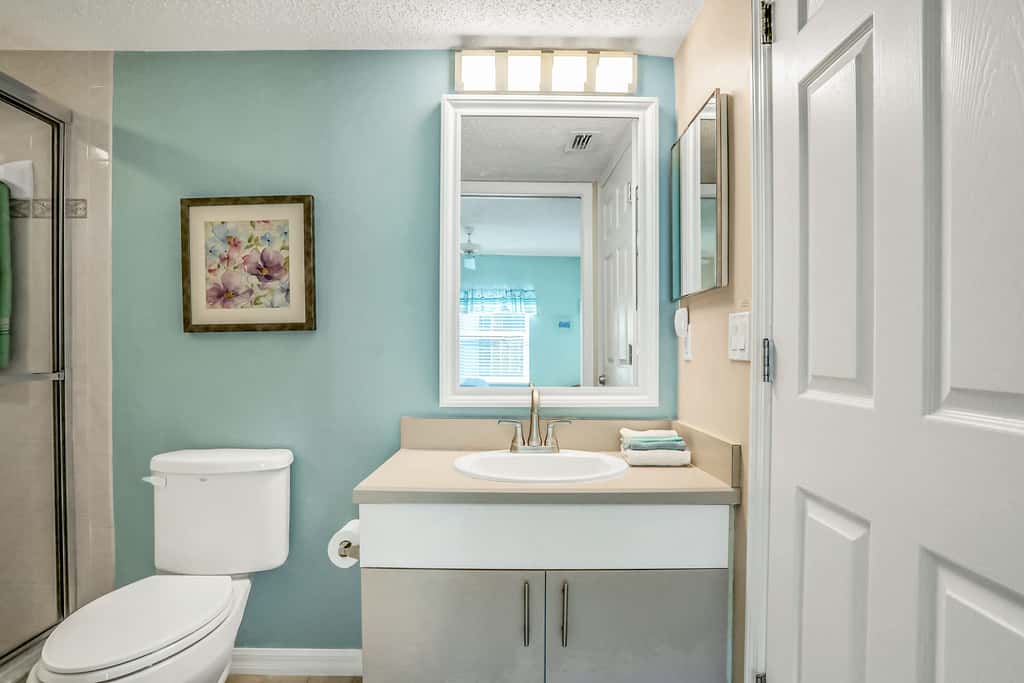 Ocean Village Club R26