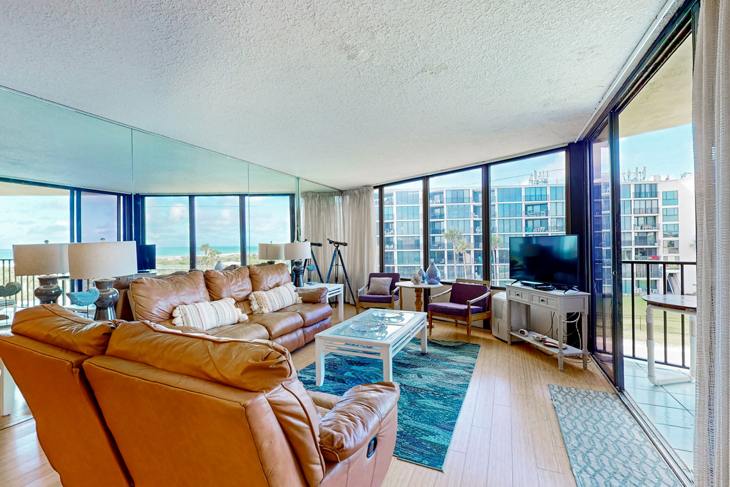 Captains' Quarters Condo Unit 317