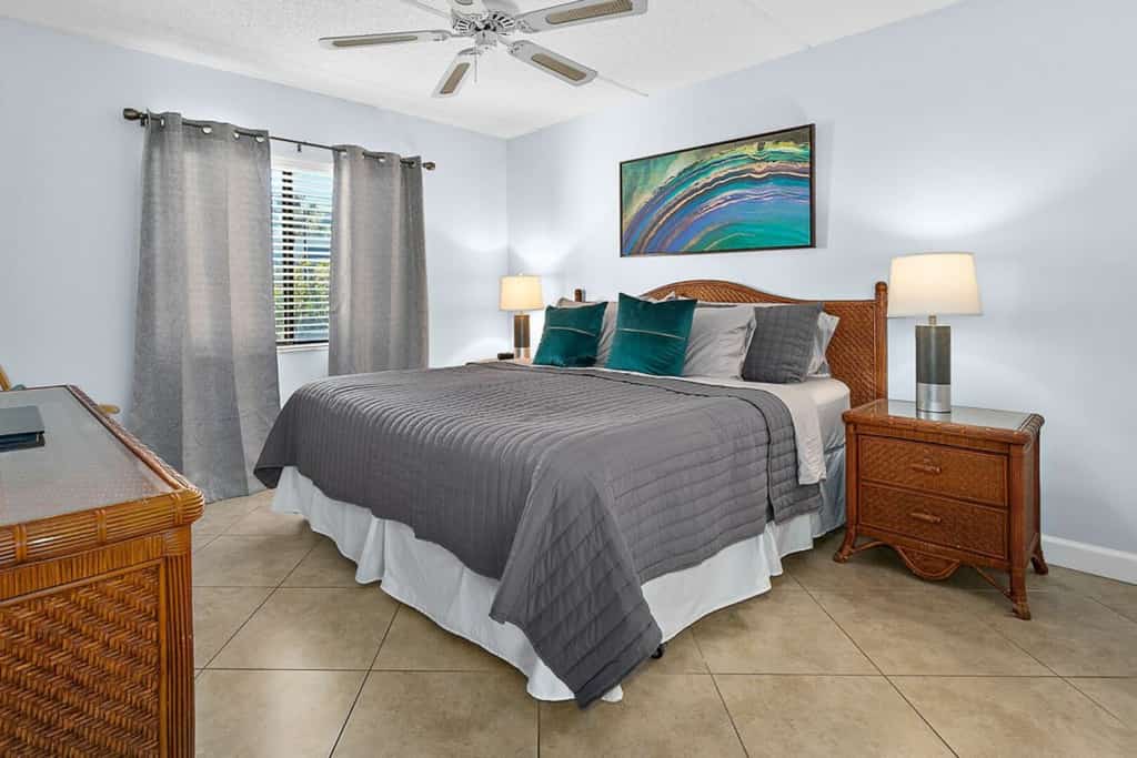 Spacious 2BR Resort Condo | Beach, Hot Tubs & Family-Friendly Fun
