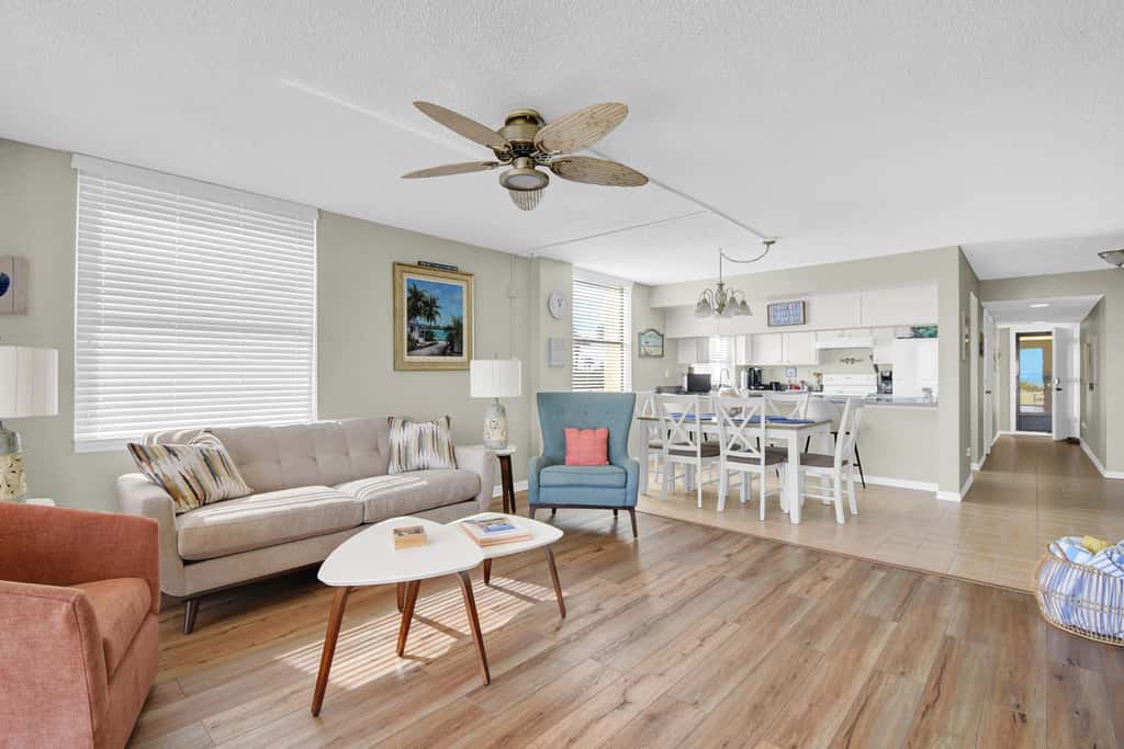 Sand Dollar I 108