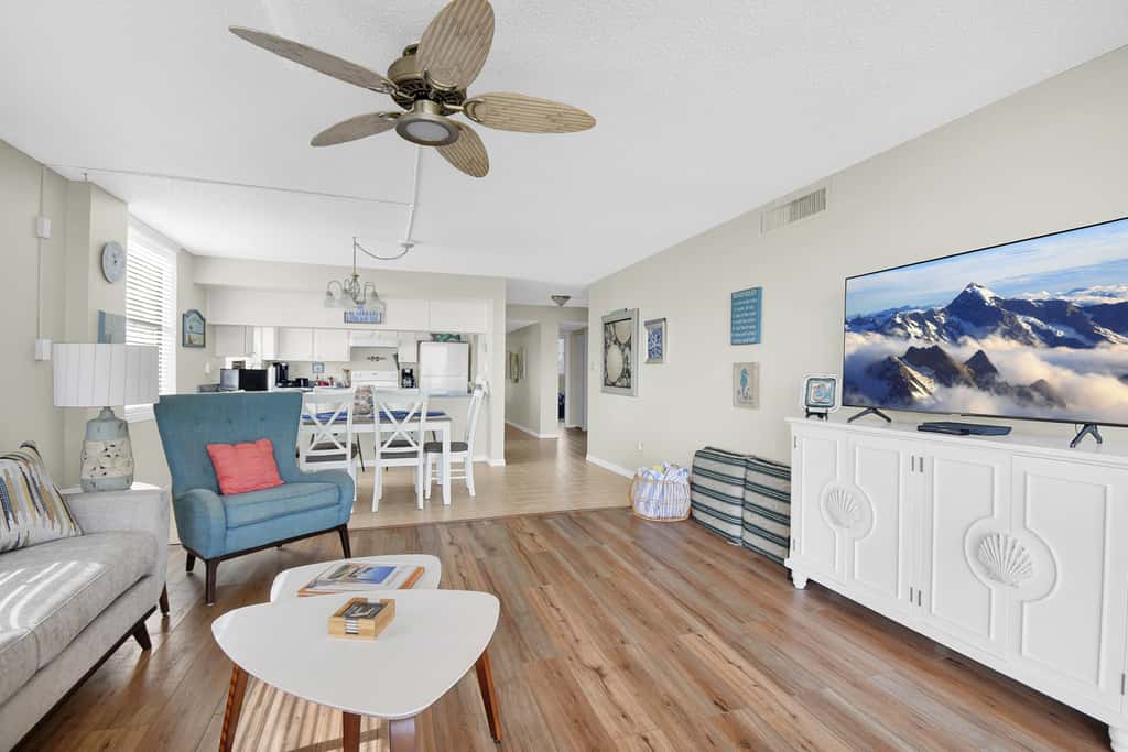 Sand Dollar I 108
