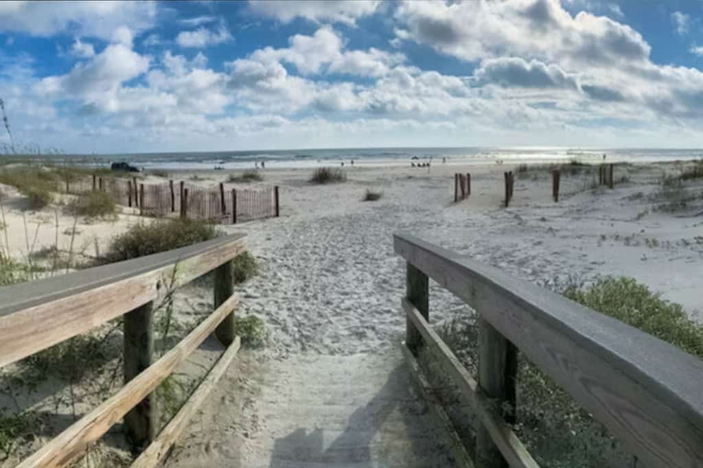 Spacious Condo with Private Balcony and Close Beach Access