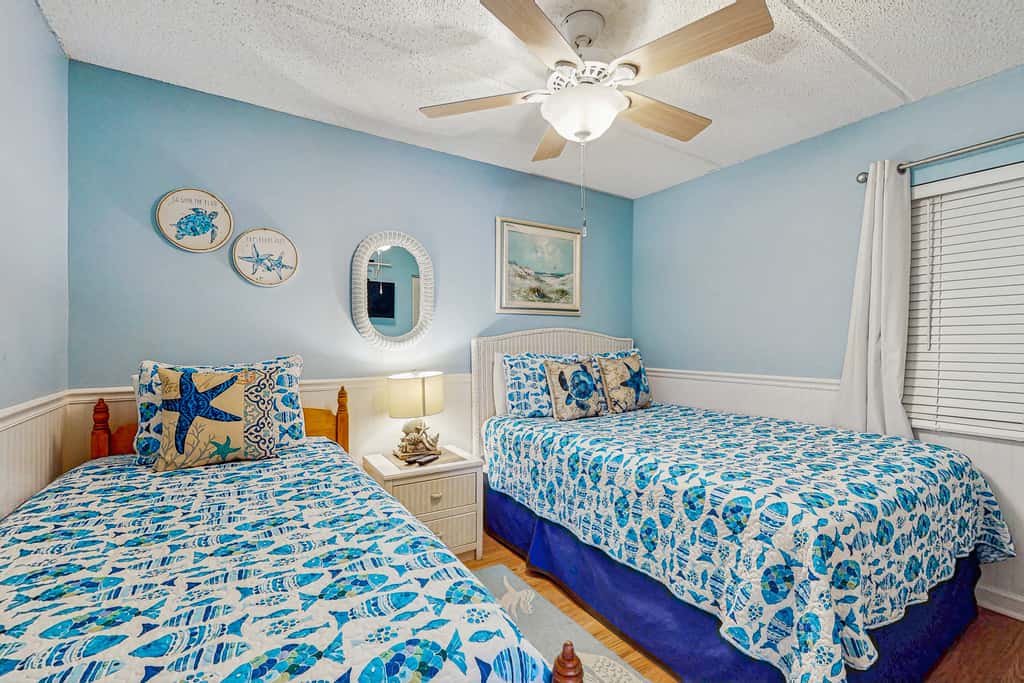 St Aug Ocean and Racquet 3114