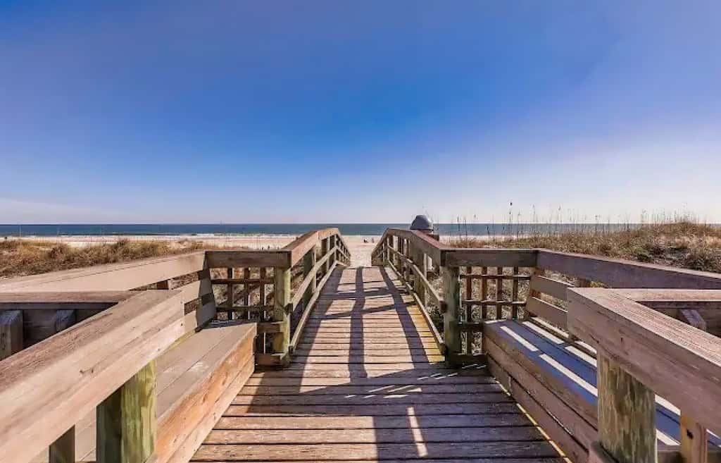 Ocean Village L15