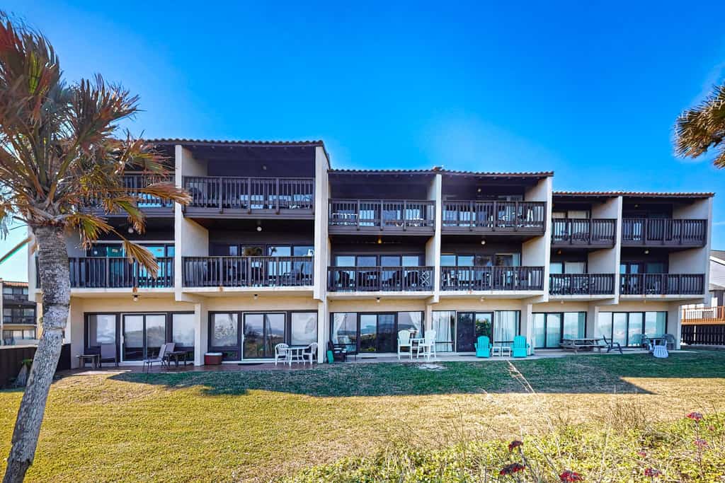 Oceanfront condo with resort amenities, beach access and pool