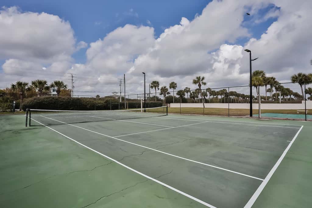 Four Winds Oceanfront Condo