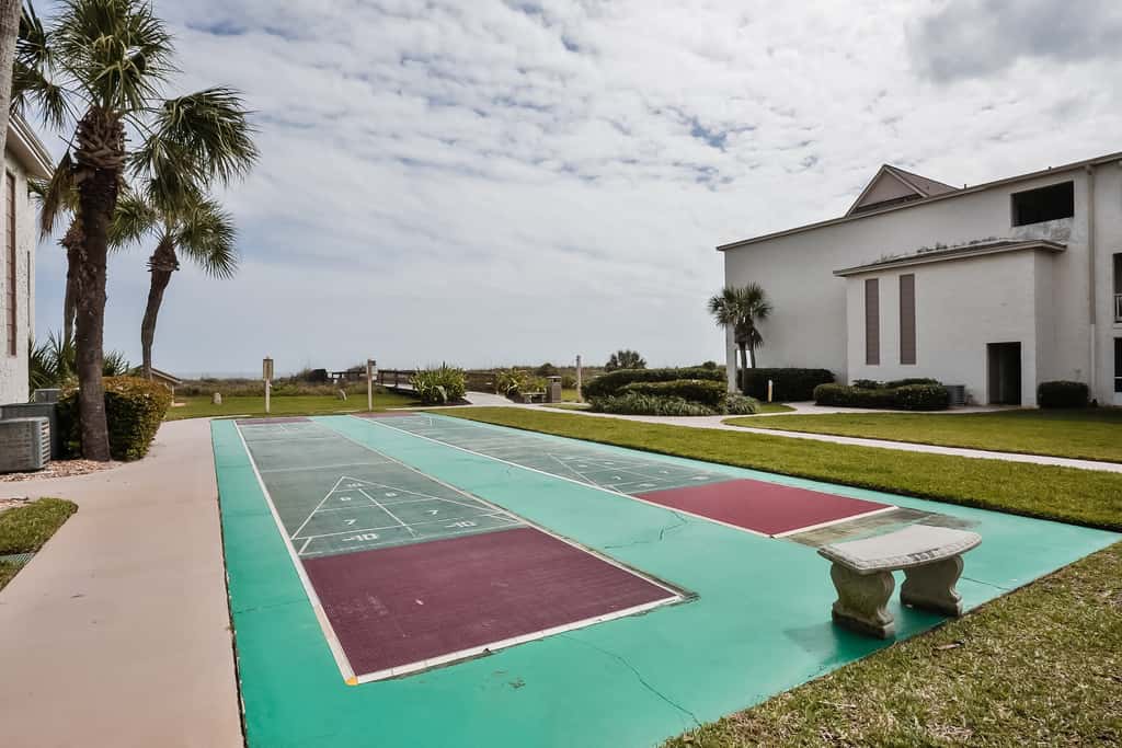 Four Winds Oceanfront Condo