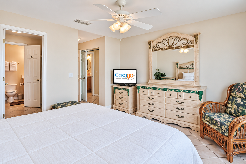 Four Winds Oceanfront Condo