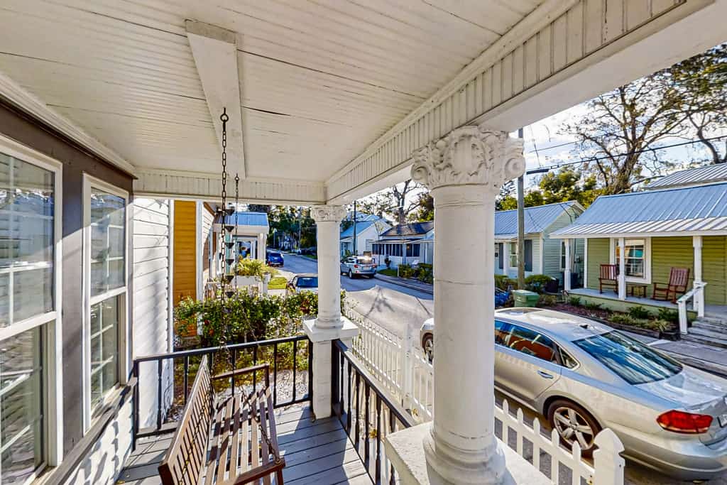 Pet -Friendly Home Walking Distance to Down St Augustine