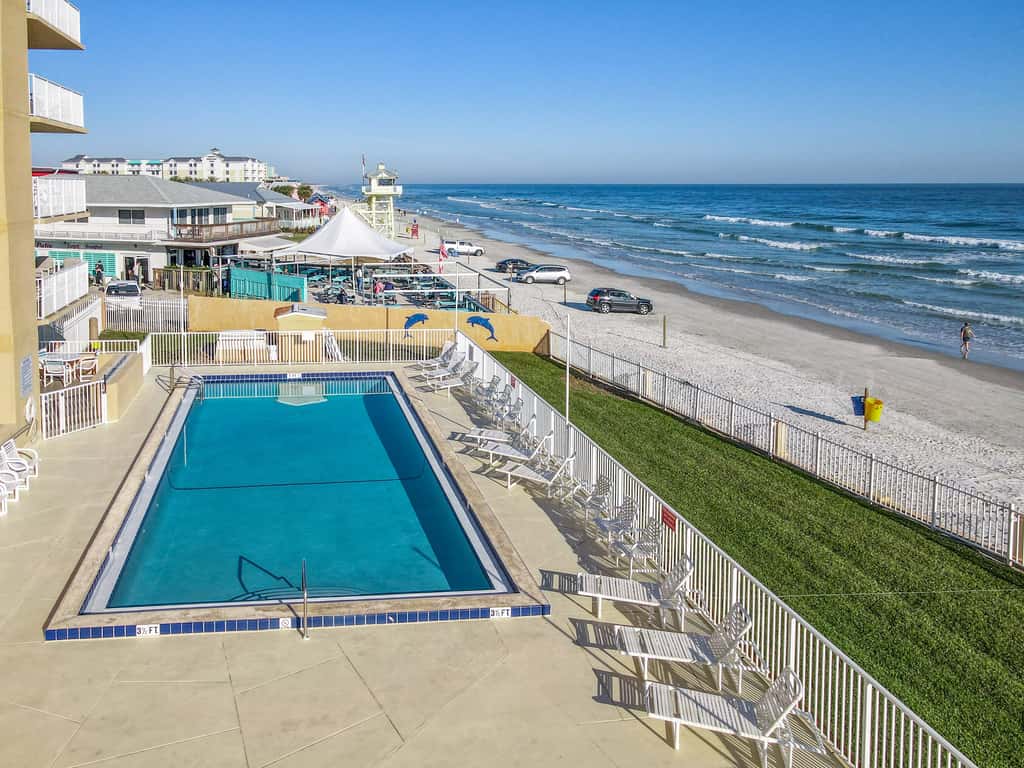 Oceania Beach Club 106