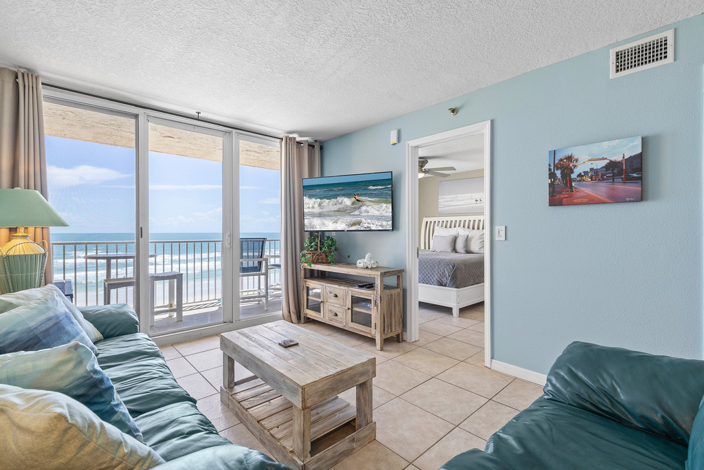 Oceania Beach Club 504