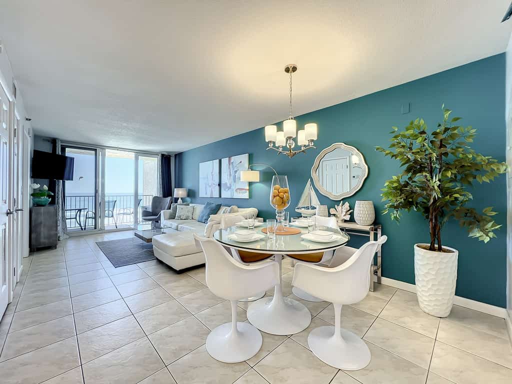 Updated 2BR beachfront condo with balcony + pool