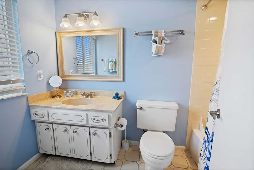 Oceanside Village C1