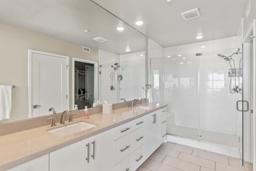 Oceanside Oasis Oceanfront Luxury 700S-103