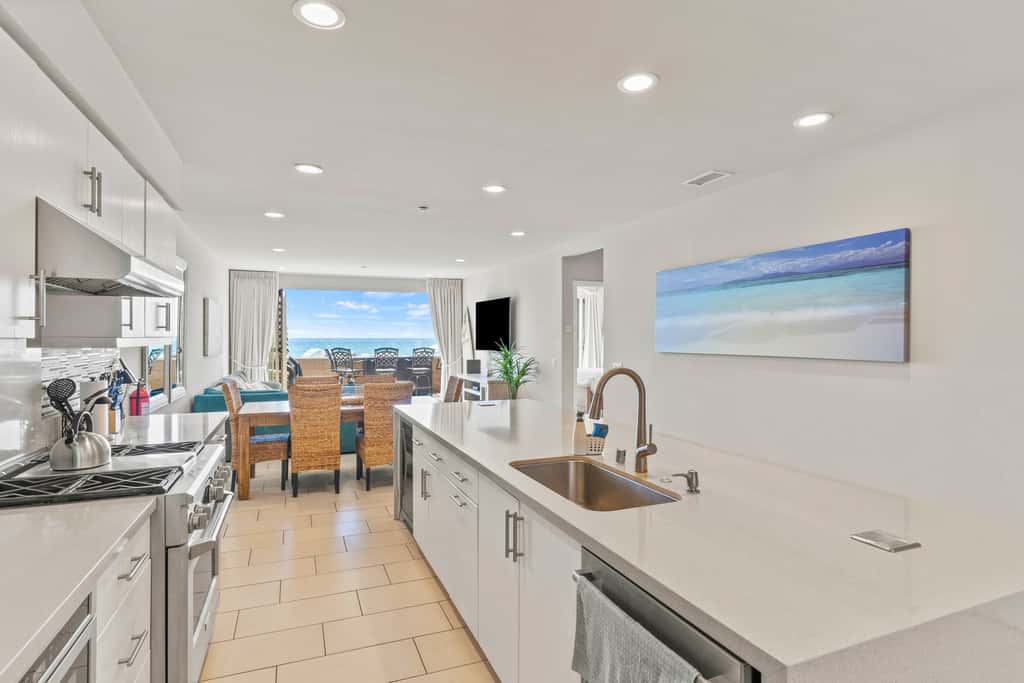 Oceanside Oasis Oceanfront Luxury 700S-103