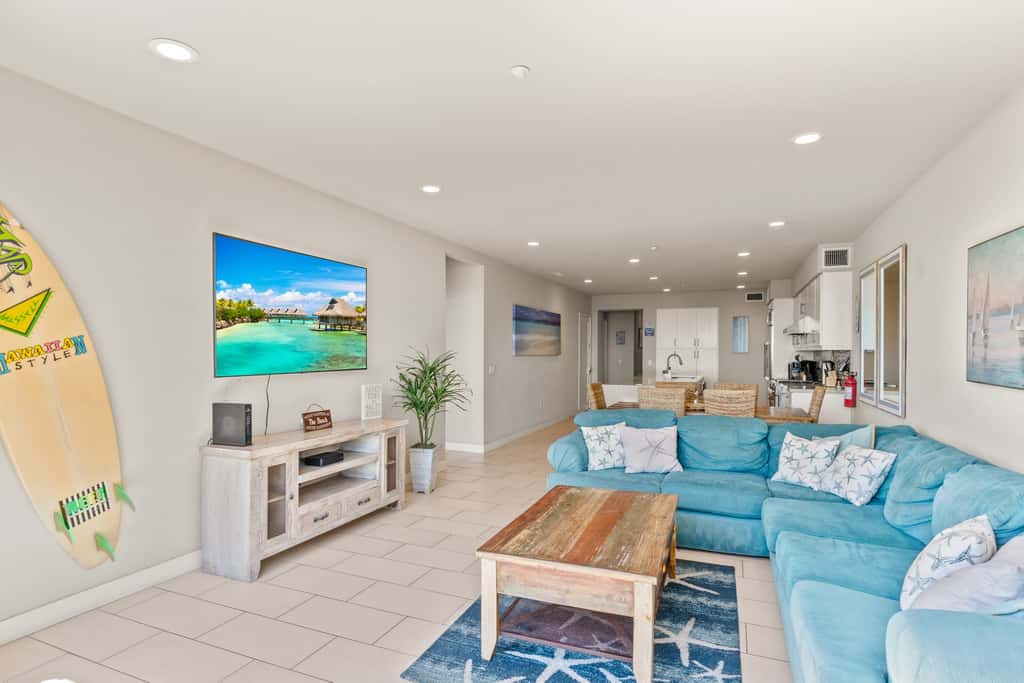 Oceanside Oasis Oceanfront Luxury 700S-103