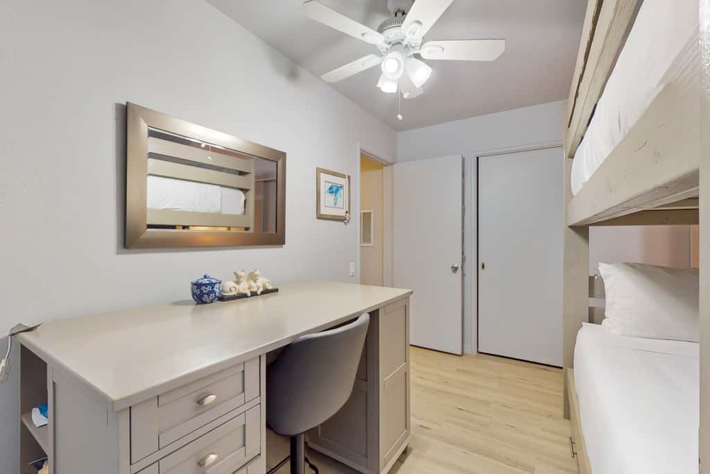 Pacific Beach Cottage