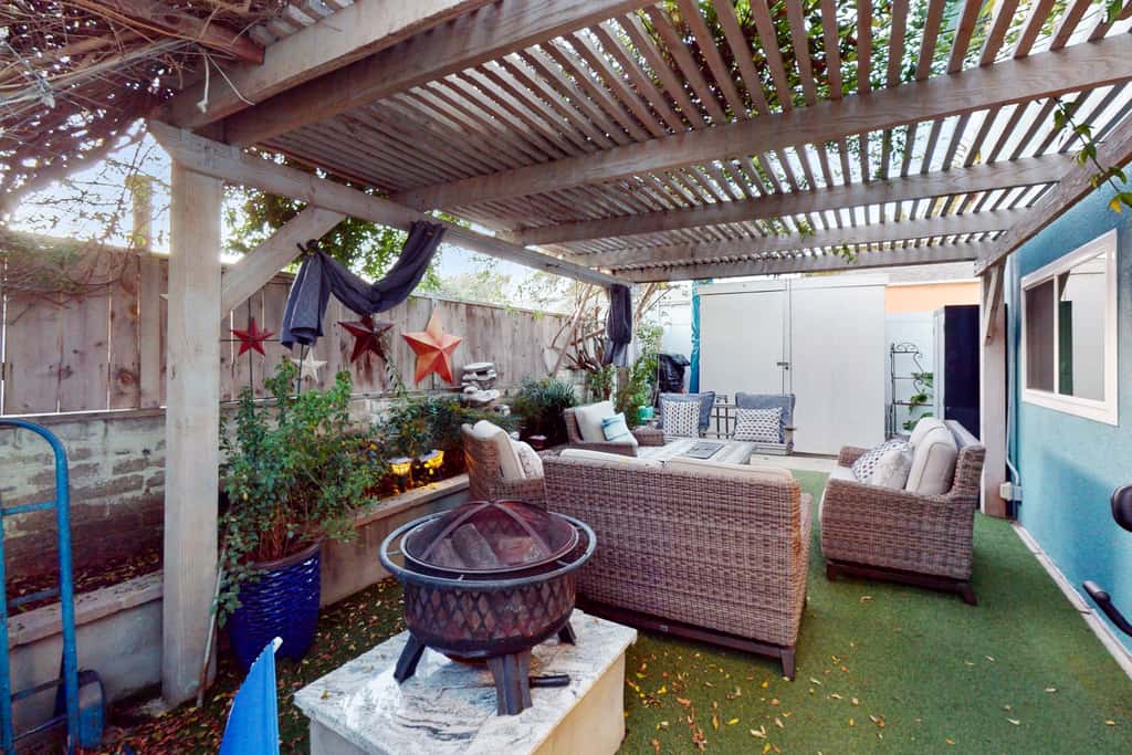 Pacific Beach Cottage